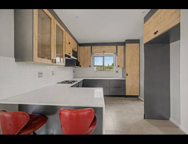 3 BEDROOM HOUSE FOR SALE IN HEATHERVIEW